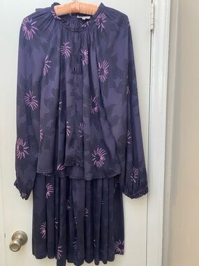 Omika Simone Two-Piece Maxi Set – Navy Floral Blouse & Skirt (Top M / Skirt S)